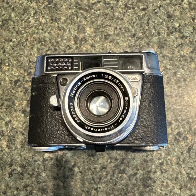 Kodak Retina Reflex III con sastre Kreuznach Xenar 45 mm f/2,8 lente