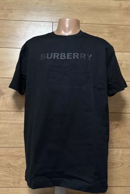 Men's Burberry Vintage T-Shirt Size L Color Black Brand NEW