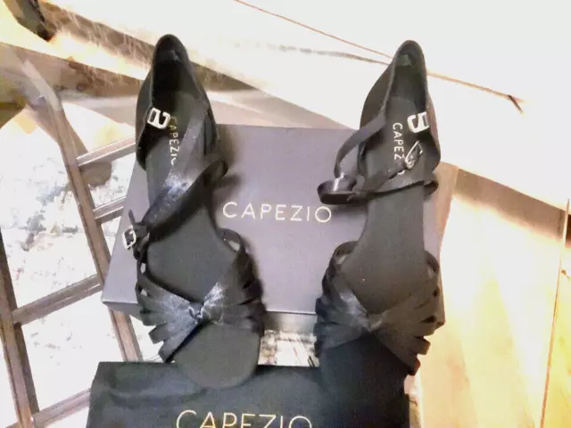 NEW with Bag And Box Capezio  Ballroom Shoes Size 10.5 W - Made in Italy BLACK