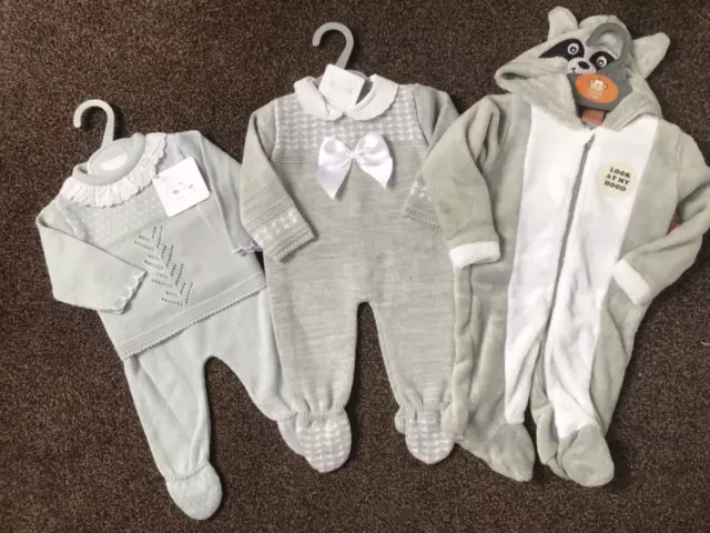 Baby boys girls unisex warm winter clothes bundle x 3 gift size 3-6 months