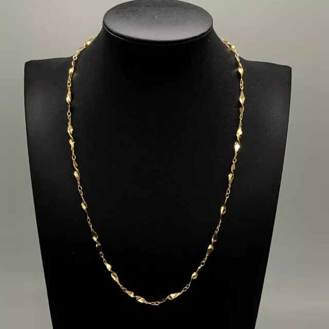 Vintage Crown Trifari Necklace Gold Tone Twisted Curved Link Chain Dainty 18"