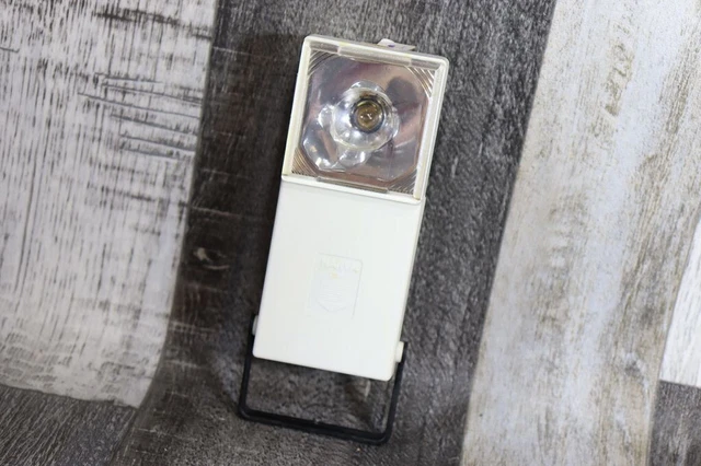 2 Stück alte DDR Narva Taschenleuchte groß Taschenlampe 9251