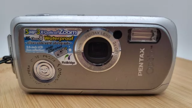 Pentax Optio WP 5MP Digital Camera  3x Zoom  Waterproof UNTESTED FOR PARTS