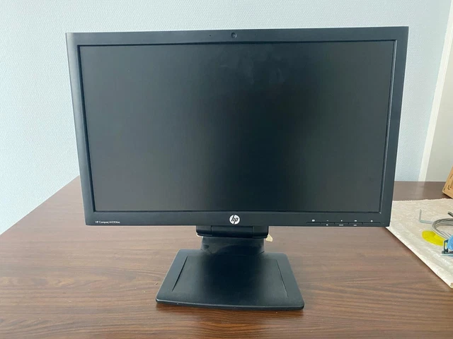 Écran HP Compaq LA2206xc 22" – LCD Avec Webcam Intégrée (occasion)