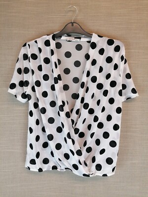 Zara Trafaluc White Black Spotty Short Sleeve Faux Wrap Size M Mesh Top