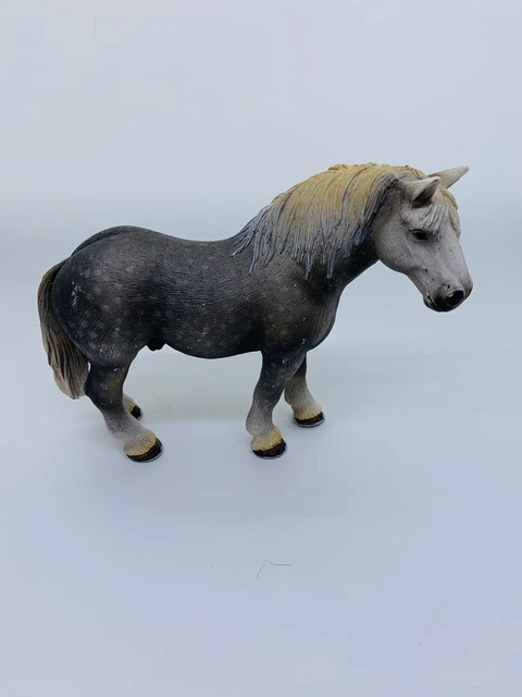 Schleich Percheron Stallion Horse Collectible Animal Figure 6” X 4”
