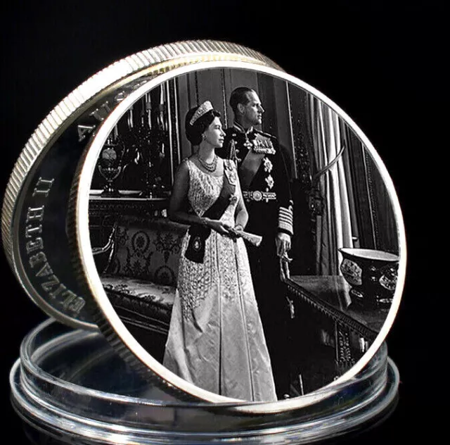 ★ GROSSE MEDAILLE PLAQUéE ARGENT : REINE / QUEEN ELIZABETH II ★ E