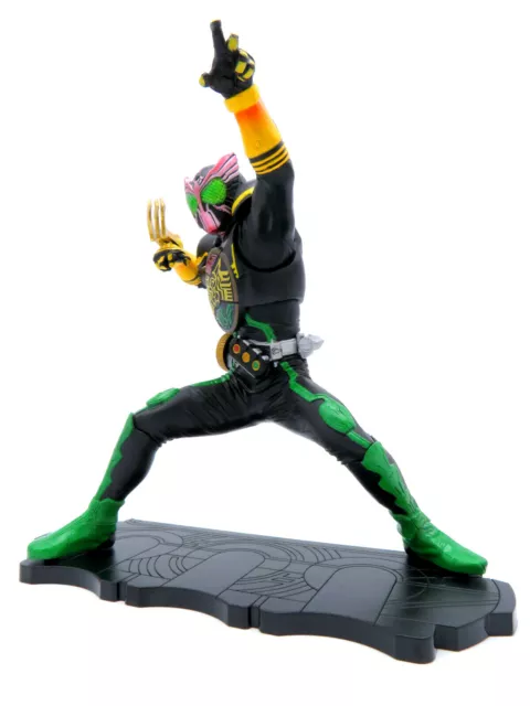 Kamen Rider Figure - 2011 OOO TaToBa Combo - Banpresto DX 6" Masked Statue Anime