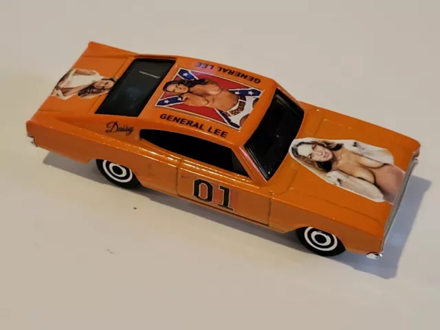 MATCHBOX DUKES OF Hazzard Young DAISY 1966 Dodge CHARGER General Lee ...