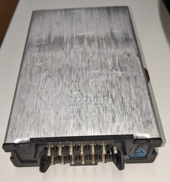 MERCEDES W126 R107 Cruise Control Amplifier Relay 560SEL 560SEC 560SL