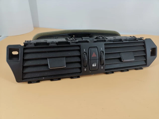 2004 BMW 525i E60 DASH CENTER A/C HEATER AIR VENT 6910734 OEM