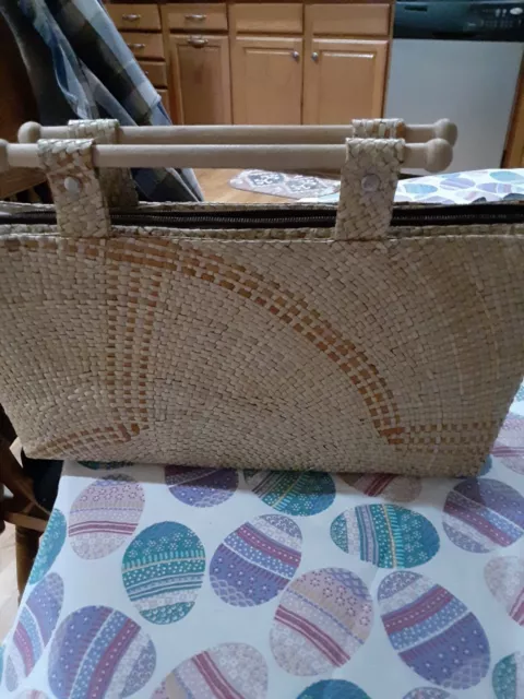 Vintage Stunning Straw Purse Woven Wooden Handles Beach Summer Handbag Milania 3