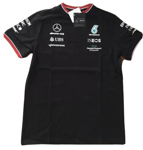 T-shirt  Mercedes AMG Petronas F1 Team Officil. Nuova. Misura L