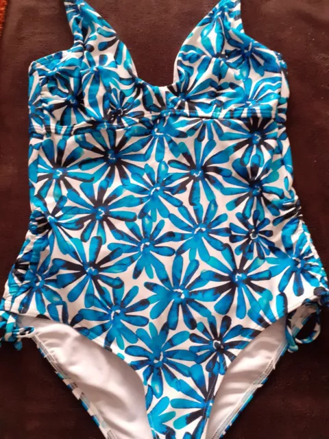 Figleaves swimming costume size 14