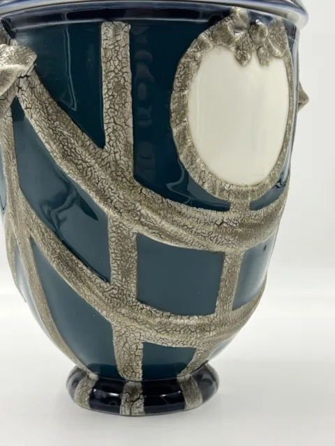 Antike KPM Berlin Porzellan Vase Urne mit partieller CraqueléGlasur Deckelvase 7