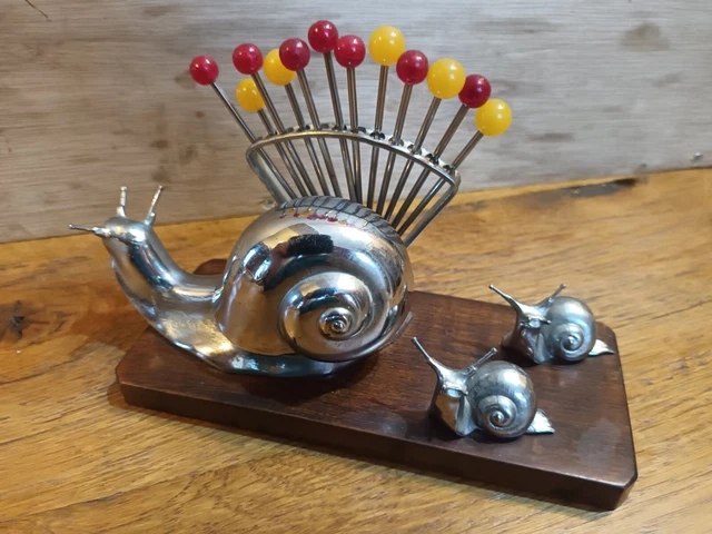 PORTE PICS À escargots modèle cerises en métal et bois vintage vers