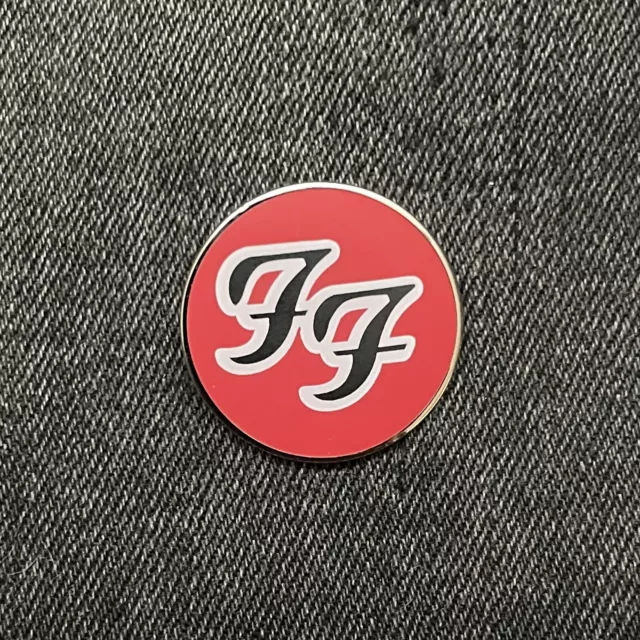 Foo Fighters - David Grohl - Enamel Pin