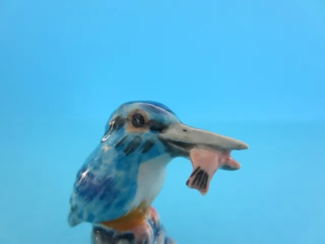 Kingfisher On Rock With A Fish On His Mouth Figurine Discontinued So Cute *Mint*