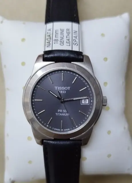 Raro Orologio Vintage Tissot PR50 Titanio, Uomo Cristallo Zaffiro Quarzo 35 mm. eta