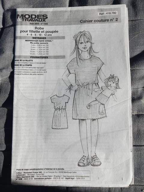 Patron Modes Et Travaux Octobre 1990 – Femme, Enfant Et Poupée Cécile