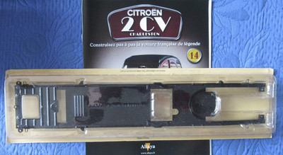 Citroën 2CV Charleston ALTAYA 1/8 N°14 CHASSIS