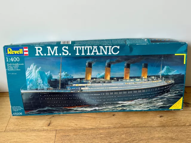 REVELL Schiff Modellbausatz R.M.S TITANIC 1:400  67 cm lang  05206  OVP