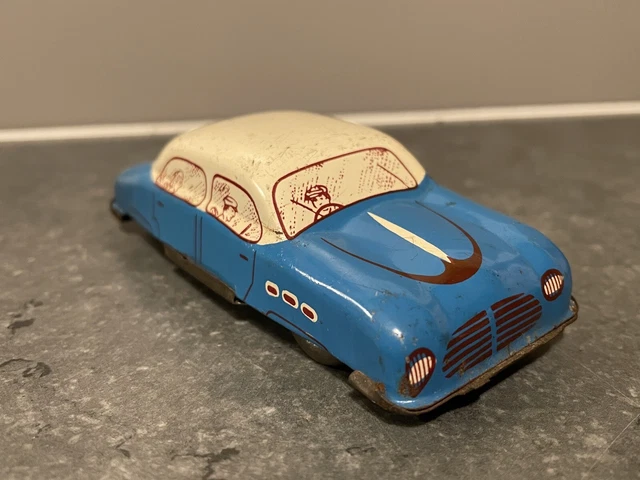 Vieille voiture jouet en metal CR charles rossignol - Collection