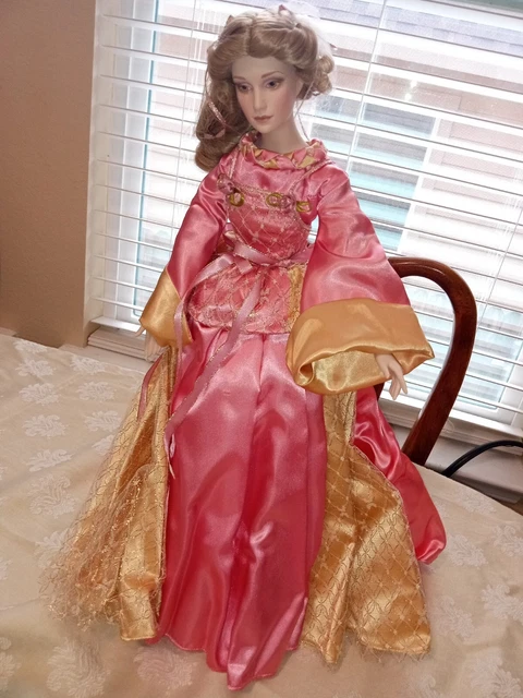 Franklin Mint Heirloom “Victorian Angel” Doll Porcelain 20" Mint Condition