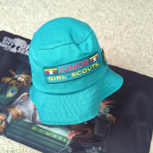 Junior Girl Scouts Bucket Hat Youth Size Medium Patch Logo USA Made Bee Pin