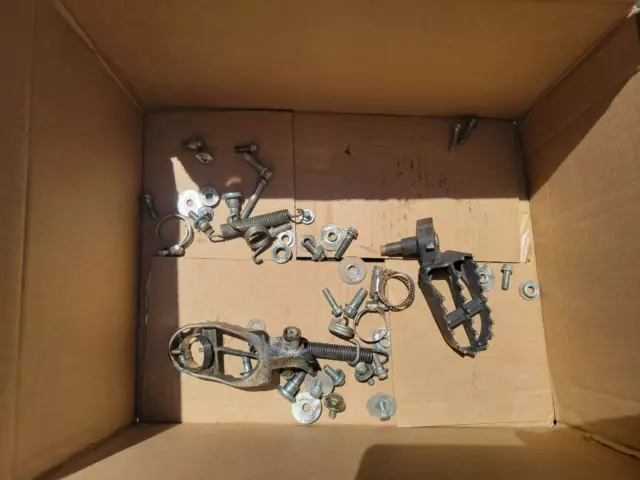 1998 Honda Cr250R Misc Hardware/Foot Pegs