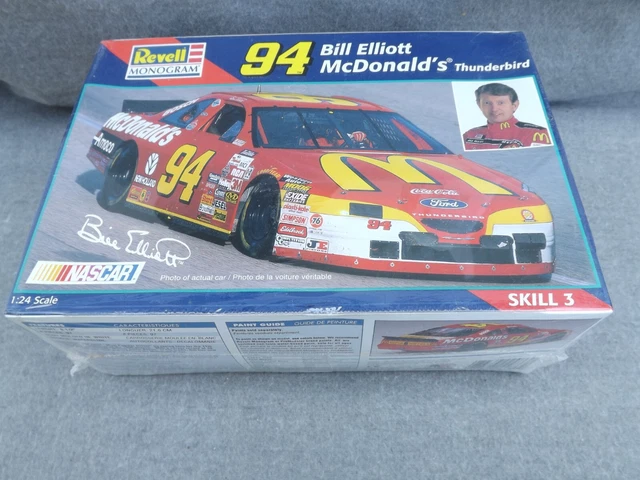 NASCAR RICK MAST REMINGTON RACING LE #75 1997 FORD T-BIRD RACE CAR TIN