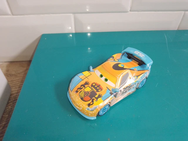 BAC2 Voiture métal Mattel Cars Disney Pixar miguel camino ice racers