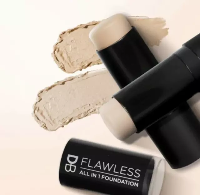 Designer Brands Flawless Foundation Stick Classic Ivory 2