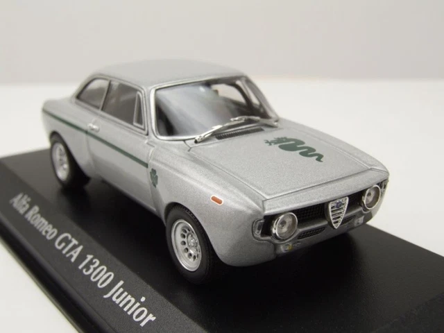 Minichamps 1/43 Alfa Romeo GTA 1300 Junior 1968 - Argent - Précommande