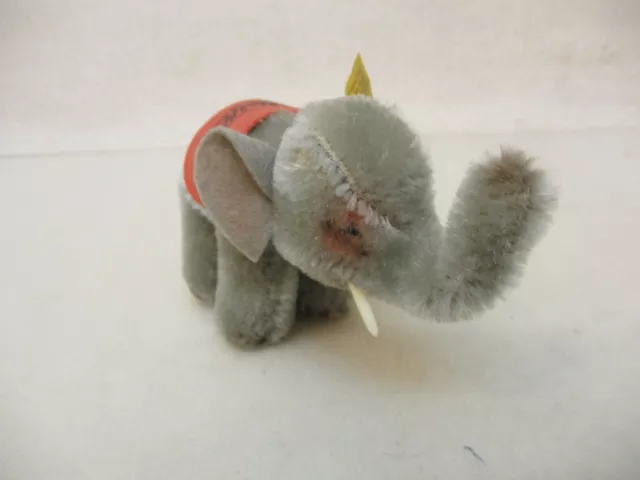 x-20145	Älterer Steiff Elefant mit Holzwollstopfung H: ca. 65mm