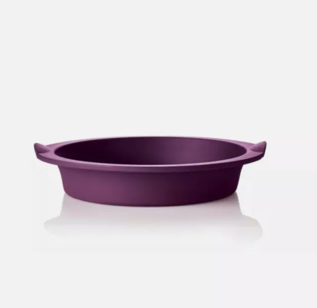 Tupperware Silicone Round Form Royal Purple Cakes Baking Mold New