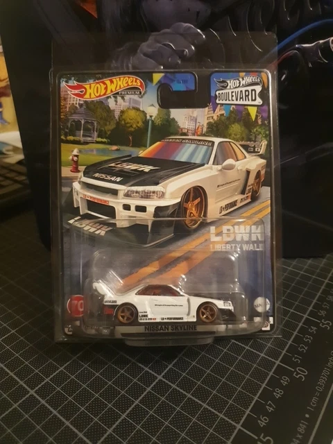 HOT WHEELS PREMIUM Nissan Skyline R34 GT-R Super Silhouette LBWK ...