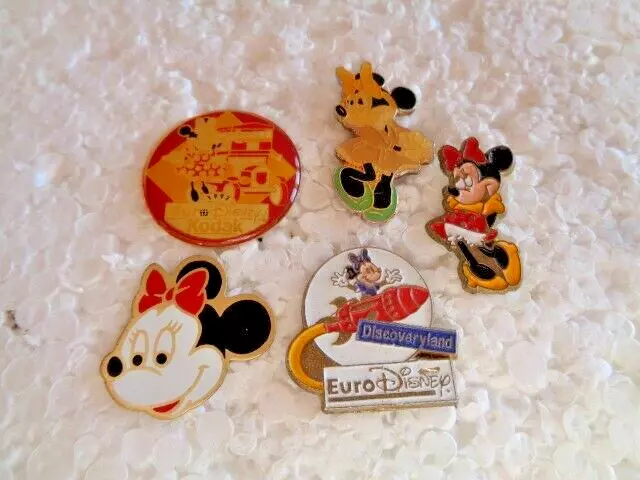 Job lot of 5 Minnie mouse Disney metal lapel pins