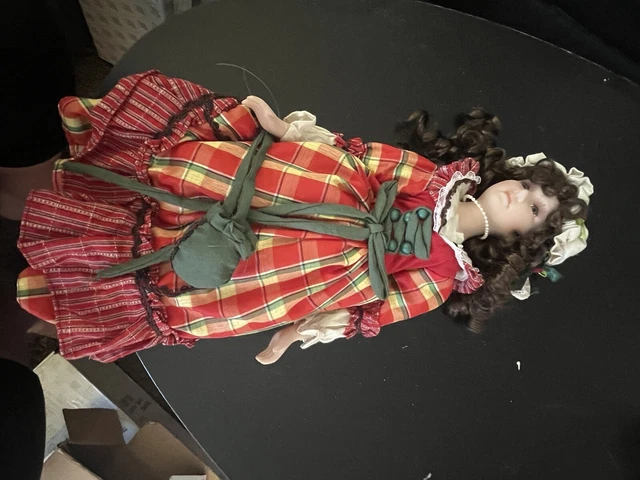 heritage signature collection porcelain doll 3