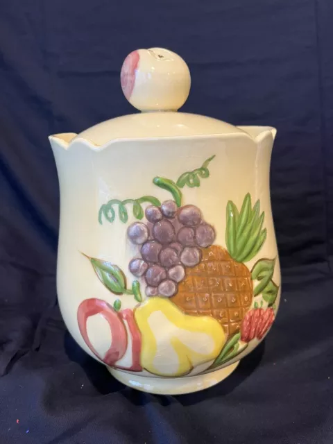 https://www.picclickimg.com/UaYAAOSwltplbzvc/Vintage-Apple-Fruit-Cookie-Jar.webp