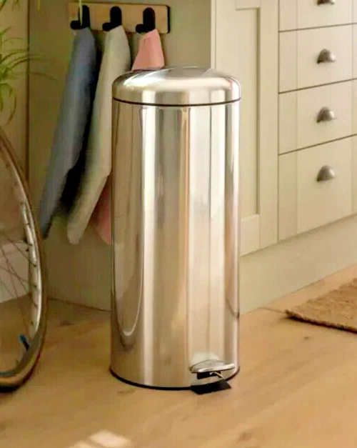 Pedal de reciclaje de 30 L contenedor de basura redondo cubo de basura en Silver Habitat