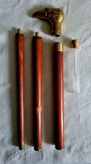 Canne de marche en bois || Amovible || laiton massif vintage || Poignée détaillée en forme de tête d'aigle || Oiseau / animal || Extrémité inférieure en plastique - France