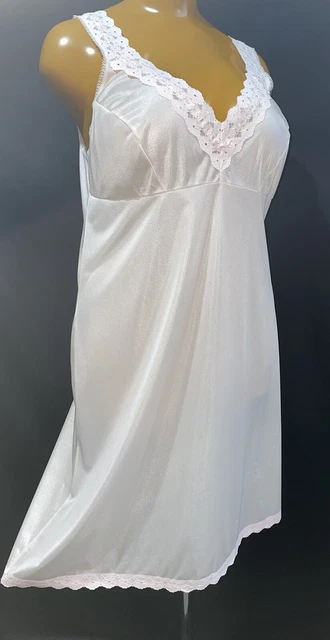 Sottoveste slip intera G F Evans rosa pallido nylon e pizzo, taglia 22-24, nuova etichetta