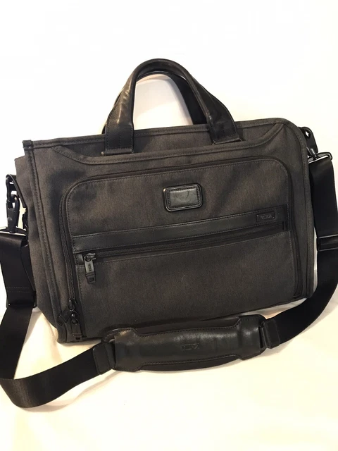 Tumi Alpha 2 Slim Deluxe Portfolio Business Laptop Briefcase Earl Grey 26110AT2