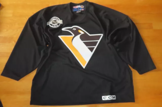 Vintage CCM Label - Center Ice PITTSBURGH PENGUINS (2XL) Practice Hockey Jersey Vintage CCM Label - Center Ice PITTSBURGH PENGUINS (2XL) Practice Hockey Jersey