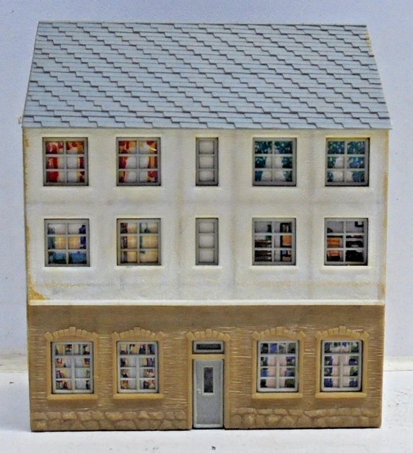 Kit Bâtiment FALLER KIBRI HO Façade Garage Cour - Maquette Immeuble Ville Pour Modélisme