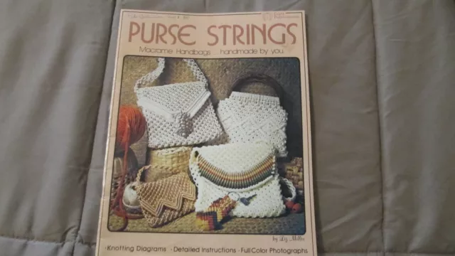 1976 CRAFT publications  PURSE STRINGS   # 7119 by Liz Miller  booklet