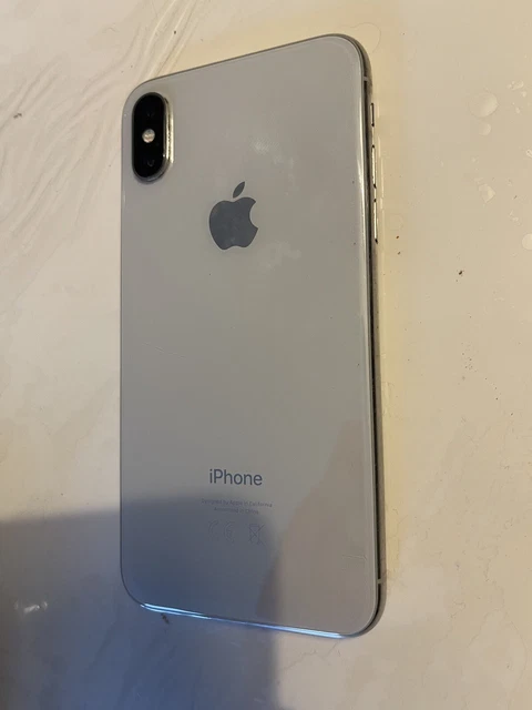 Apple iPhone XS 64GB - Silver (Unlocked)