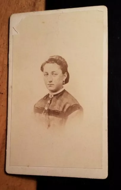 Mädchen - junge Frau - Portrait ca. 1870er CDV Ch. Schildknecht Fürth