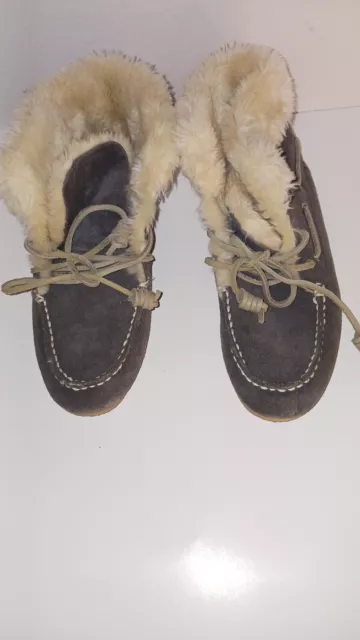 Women's Clarks Slipper Boots Booties Shoes Sz 8M Brown Suede Faux Fur